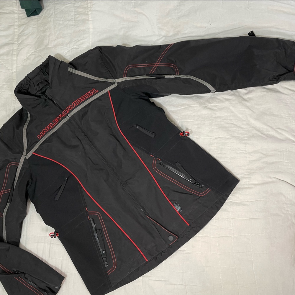 Women’s Harley-Davidson Riding Jacket.  Nylon Shell, Size Medium, Vented.